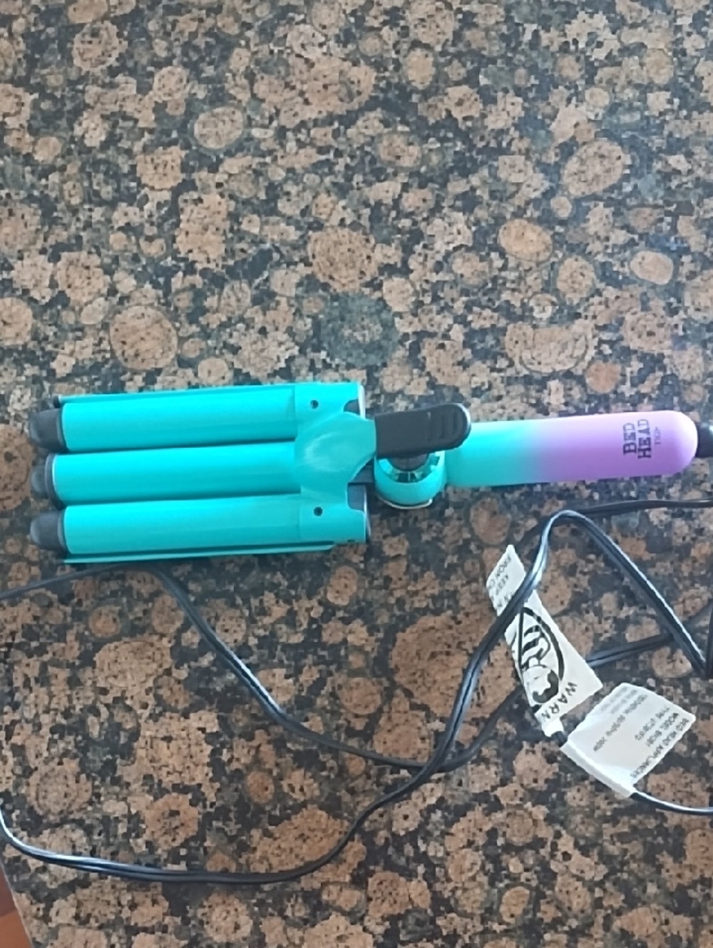 New W/Out Box Bedhead Wave Affair Jumbo 3 Barrel Hair Waver for beachy hair